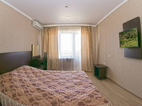 2-местный 2-комнатный номер «Улучшенный» в главном корпусе, санаторий «Приморье», Евпатория, фото 1