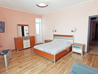 Апартаменты на Шевченко в Евпатории, спальная комната, фото 1