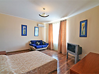Апартаменты на Шевченко в Евпатории, спальная комната, фото 4