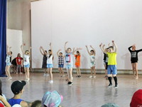 Киноконцертный зал в детском лагере «Алые паруса», Евпатория, Заозерное