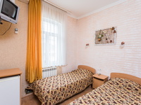 2-местный 1-комнатный номер «Стандарт» в гостинице «Крым», Евпатория, фото 1