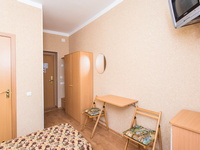2-местный 1-комнатный номер «Стандарт» в гостинице «Крым», Евпатория, фото 2