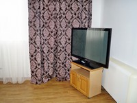 3-комнатные апартаменты с кухней-столовой в гостинице «Московский дворик», Евпатория, фото 2