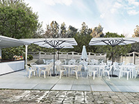Летняя площадка ресторана в отеле «Family Resort» в Евпатории