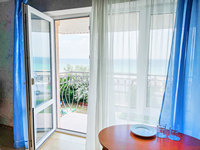 2-местный 1-комнатный номер с балконом с видом на море, отель «Вилла Каламит», Евпатория, фото 3