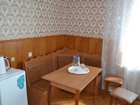 2-местный 2-комнатный номер «Улучшенный» в главном корпусе санатория «Орленок», Евпатория, фото 3